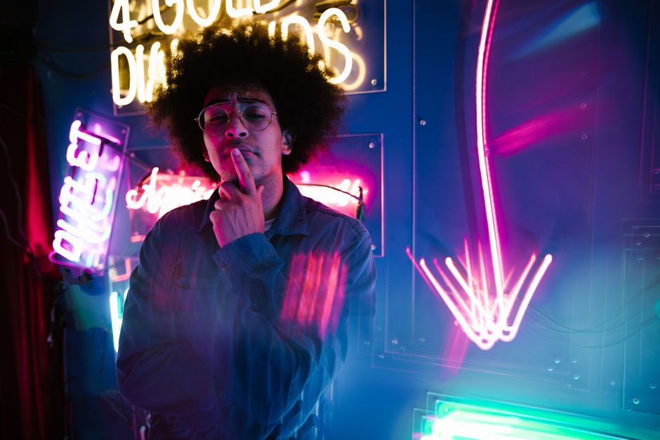 Why dynamic pricing and drop windows make concert tickets feel impossible for Gen Z and Millennials—and how to secure face‑value seats: presales, verified fan, queue tactics, and safe resale checks